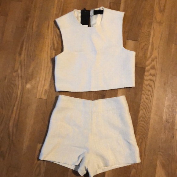 Blaque Label Pants - Blaque Label Textured Shorts. Never worn. Tags still on.